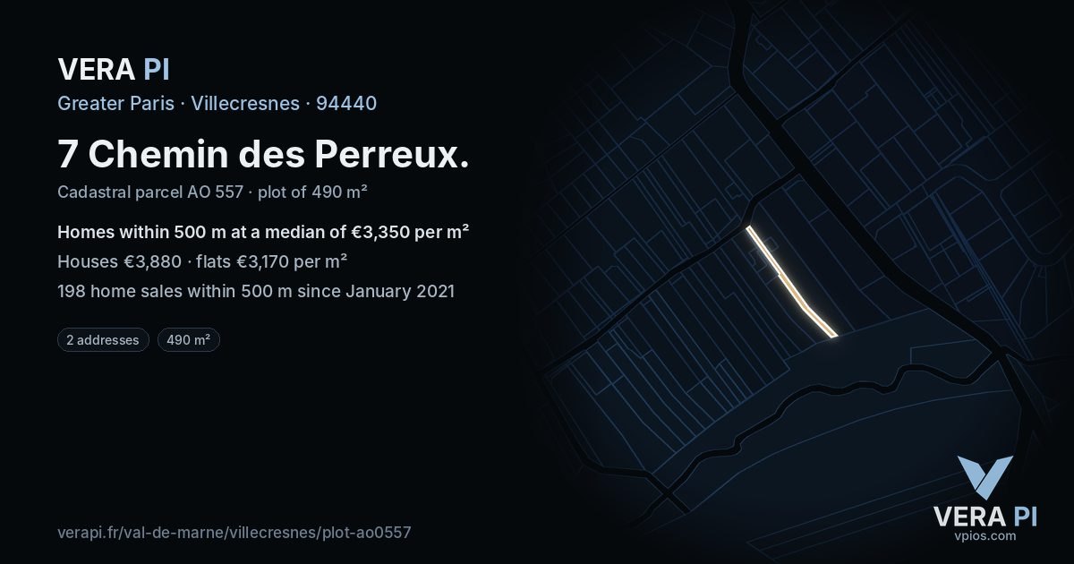 7 Chemin des Perreux, Villecresnes at night – the plot lit, the parcels around coloured by the prices near them