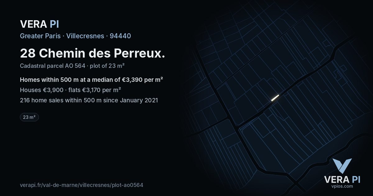 28 Chemin des Perreux, Villecresnes at night – the plot lit, the parcels around coloured by the prices near them