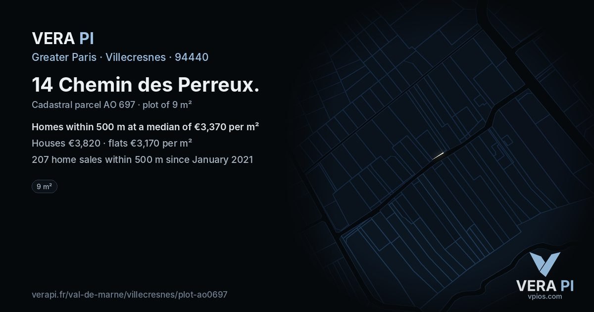 14 Chemin des Perreux, Villecresnes at night – the plot lit, the parcels around coloured by the prices near them