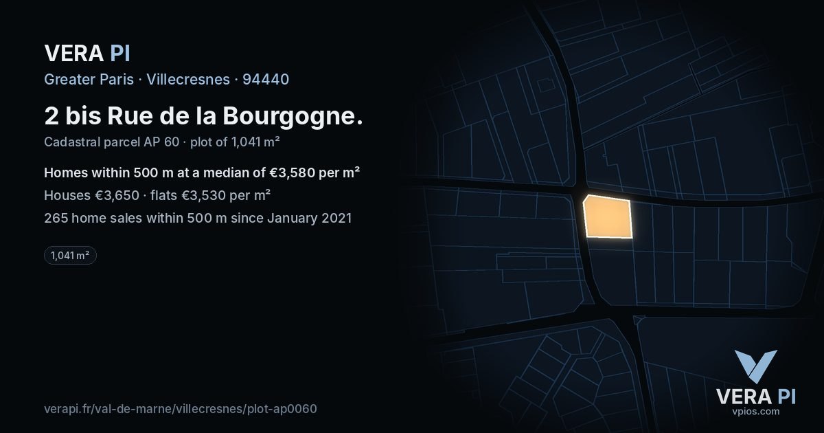 2 bis Rue de la Bourgogne, Villecresnes at night – the plot lit, the parcels around coloured by the prices near them
