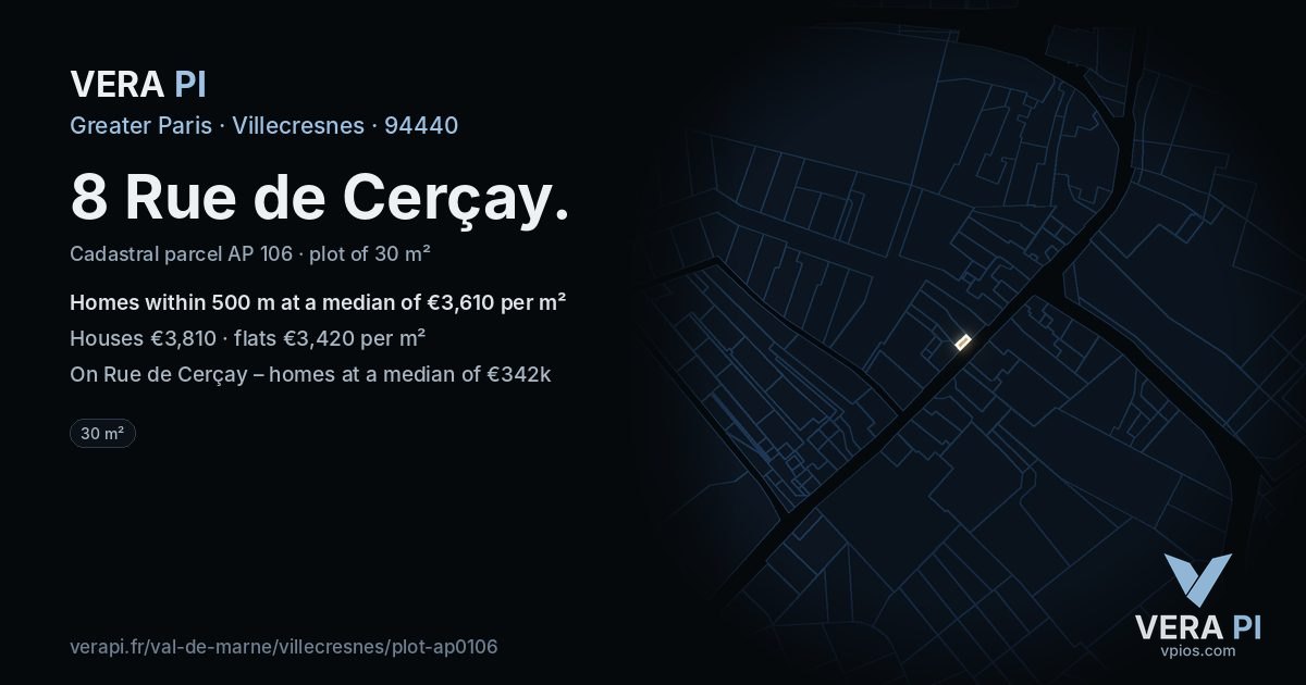 8 Rue de Cerçay, Villecresnes at night – the plot lit, the parcels around coloured by the prices near them