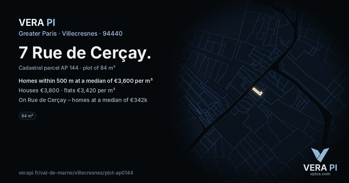 7 Rue de Cerçay, Villecresnes at night – the plot lit, the parcels around coloured by the prices near them