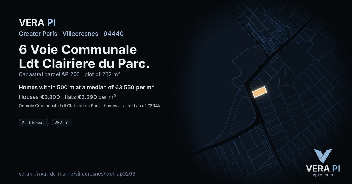 6 Voie Communale Ldt Clairiere du Parc, Villecresnes at night – the plot lit, the parcels around coloured by the prices near them