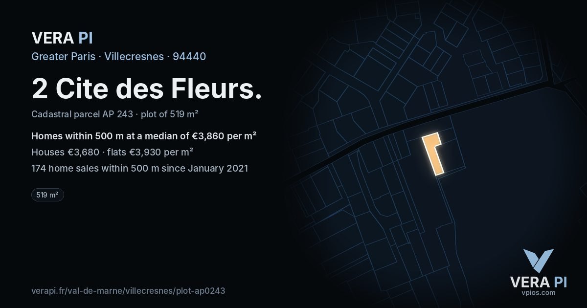 2 Cite des Fleurs, Villecresnes at night – the plot lit, the parcels around coloured by the prices near them