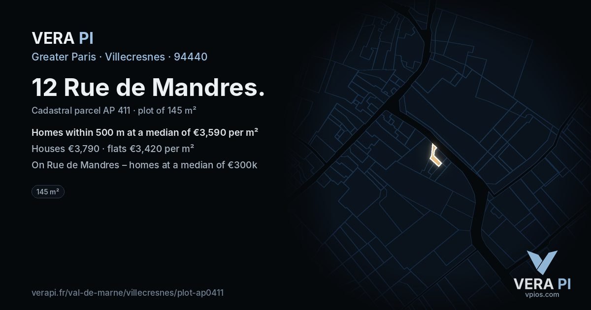 12 Rue de Mandres, Villecresnes at night – the plot lit, the parcels around coloured by the prices near them