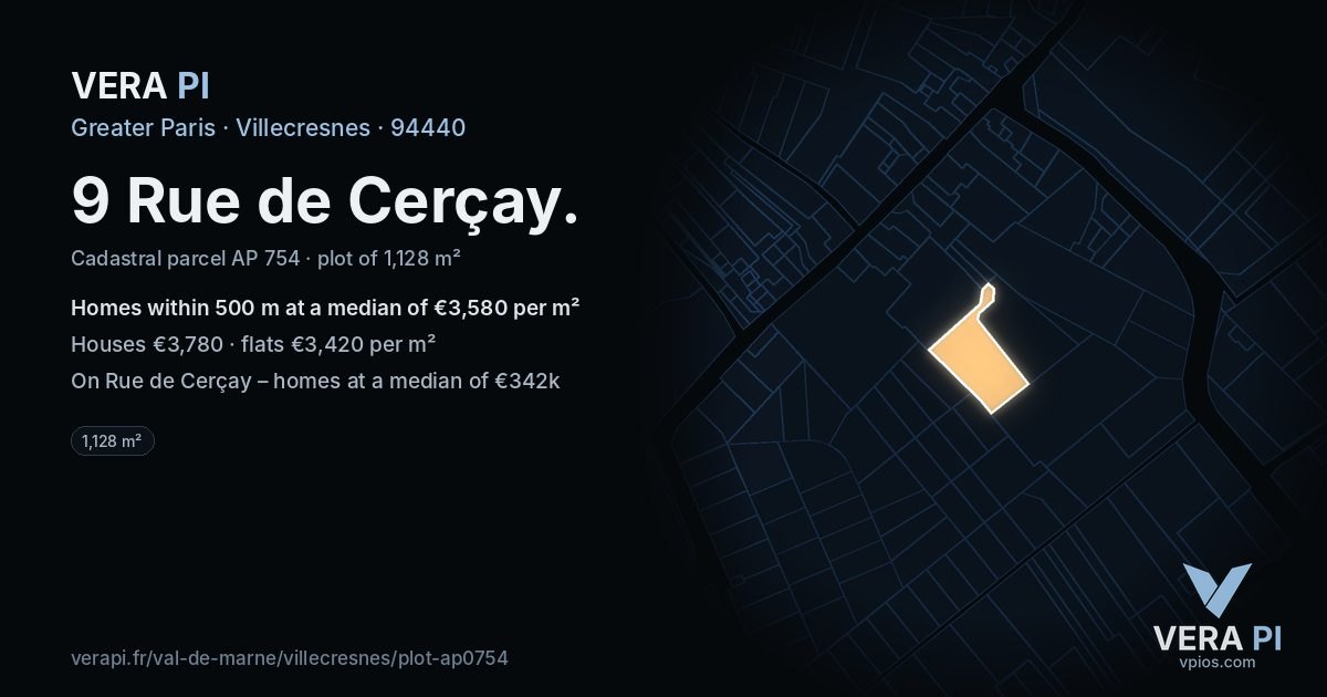 9 Rue de Cerçay, Villecresnes at night – the plot lit, the parcels around coloured by the prices near them