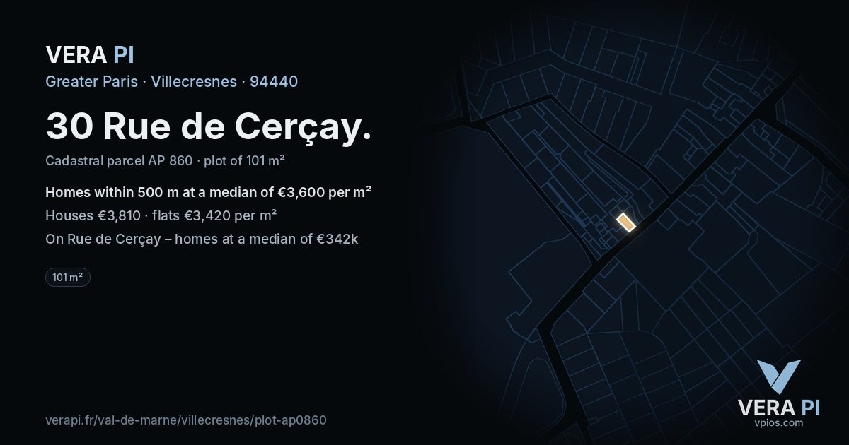 30 Rue de Cerçay, Villecresnes at night – the plot lit, the parcels around coloured by the prices near them