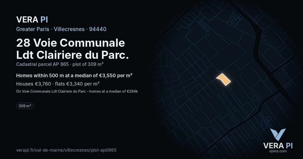 28 Voie Communale Ldt Clairiere du Parc, Villecresnes at night – the plot lit, the parcels around coloured by the prices near them