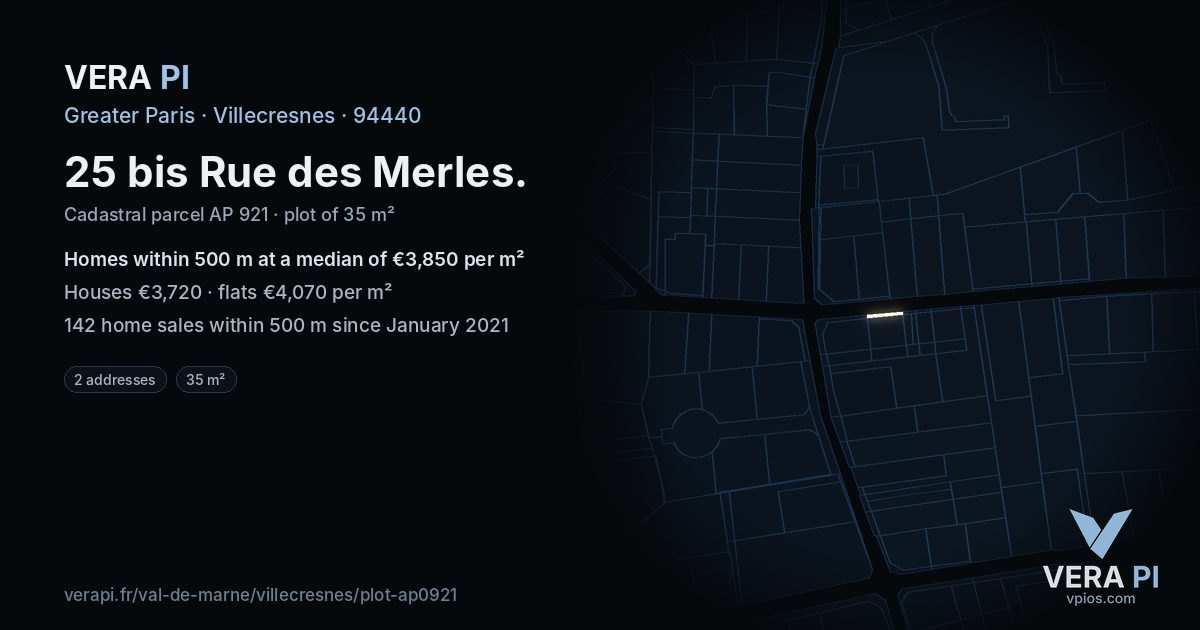 25 bis Rue des Merles, Villecresnes at night – the plot lit, the parcels around coloured by the prices near them