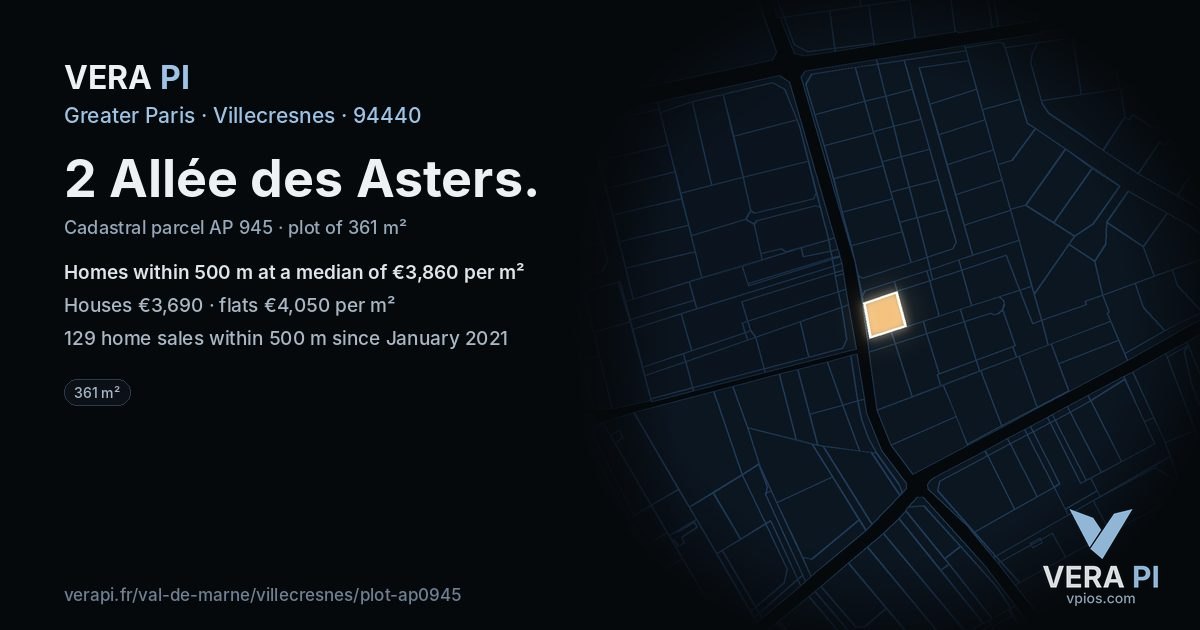 2 Allée des Asters, Villecresnes at night – the plot lit, the parcels around coloured by the prices near them