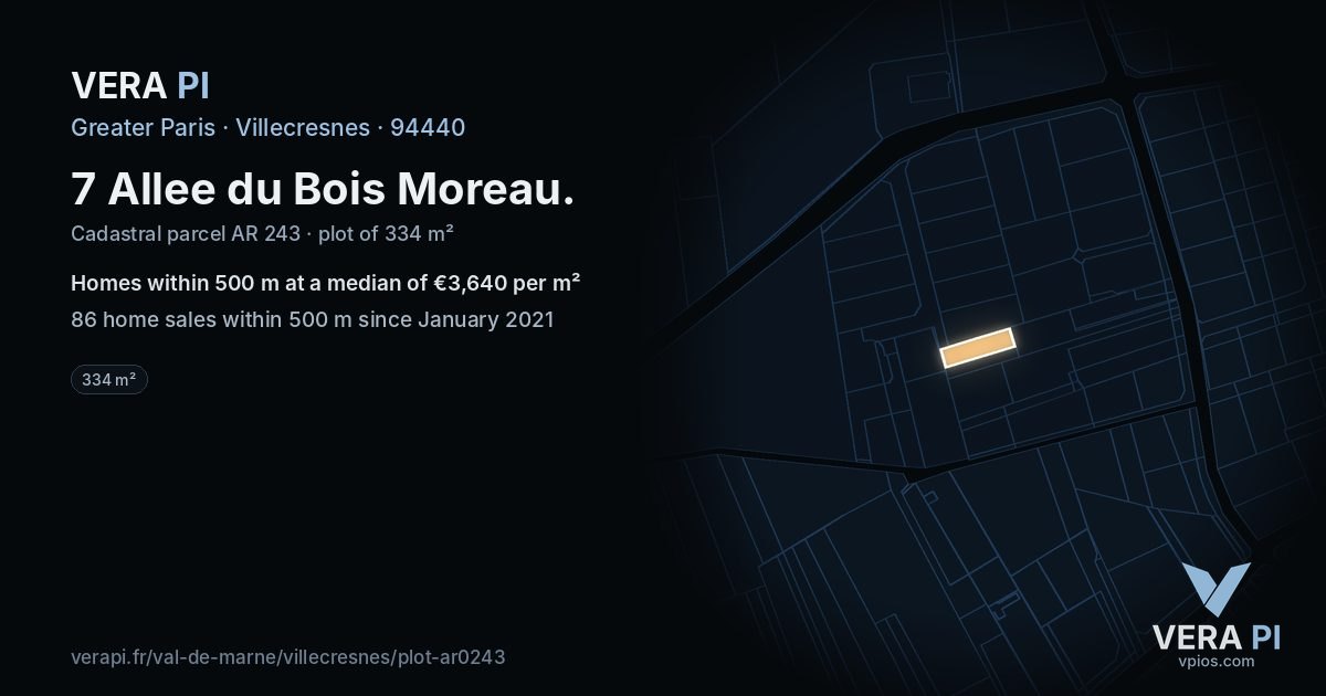 7 Allee du Bois Moreau, Villecresnes at night – the plot lit, the parcels around coloured by the prices near them
