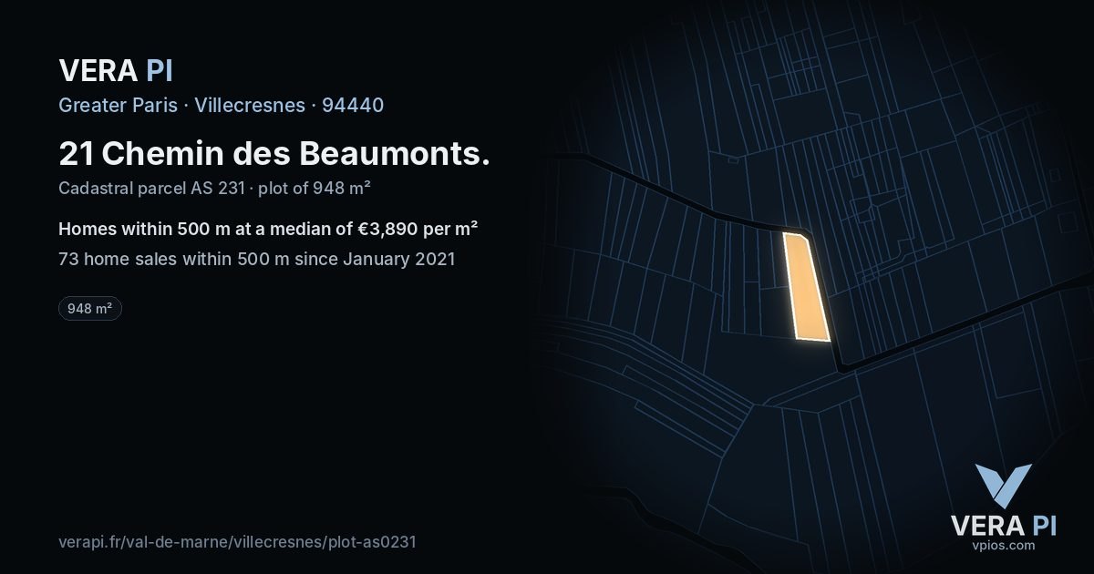 21 Chemin des Beaumonts, Villecresnes at night – the plot lit, the parcels around coloured by the prices near them