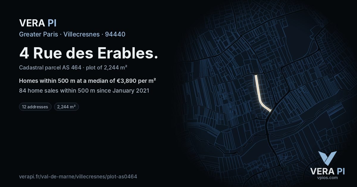 4 Rue des Erables, Villecresnes at night – the plot lit, the parcels around coloured by the prices near them