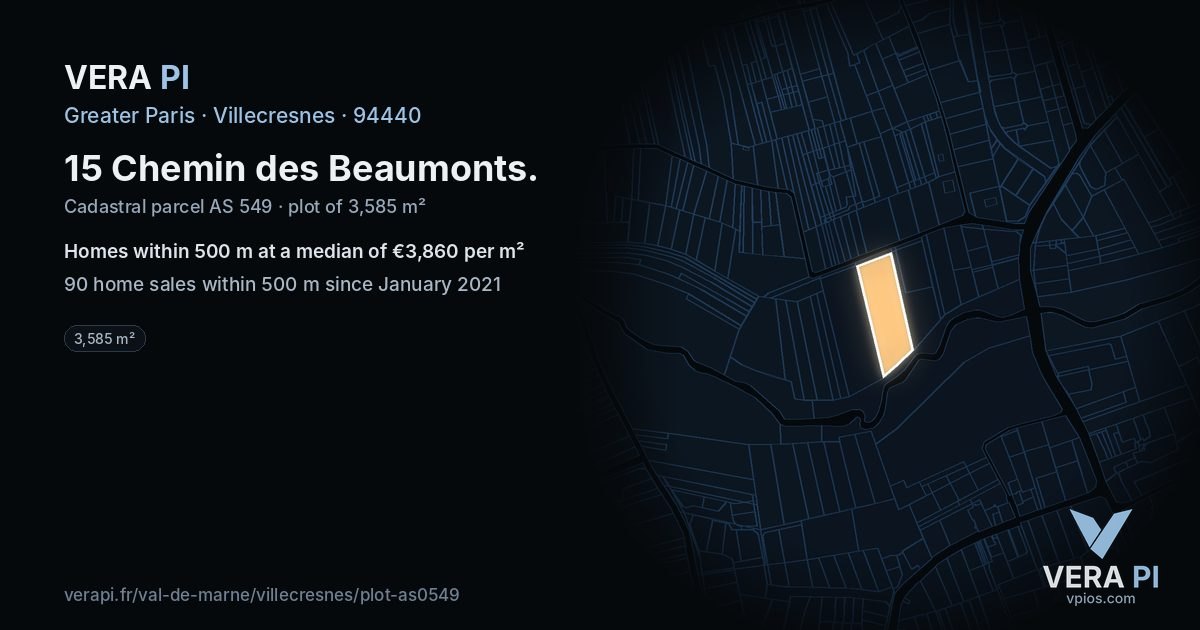15 Chemin des Beaumonts, Villecresnes at night – the plot lit, the parcels around coloured by the prices near them