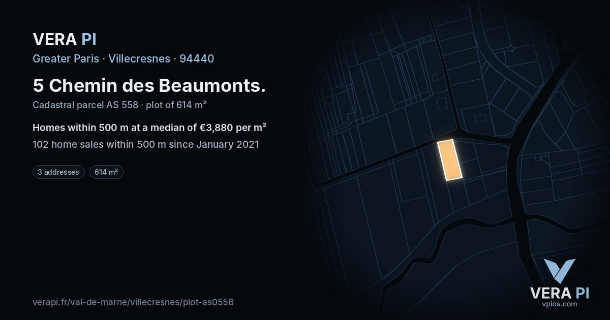 5 Chemin des Beaumonts, Villecresnes at night – the plot lit, the parcels around coloured by the prices near them