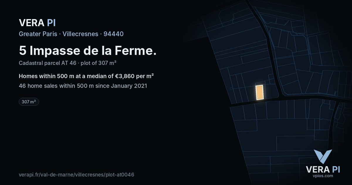 5 Impasse de la Ferme, Villecresnes at night – the plot lit, the parcels around coloured by the prices near them