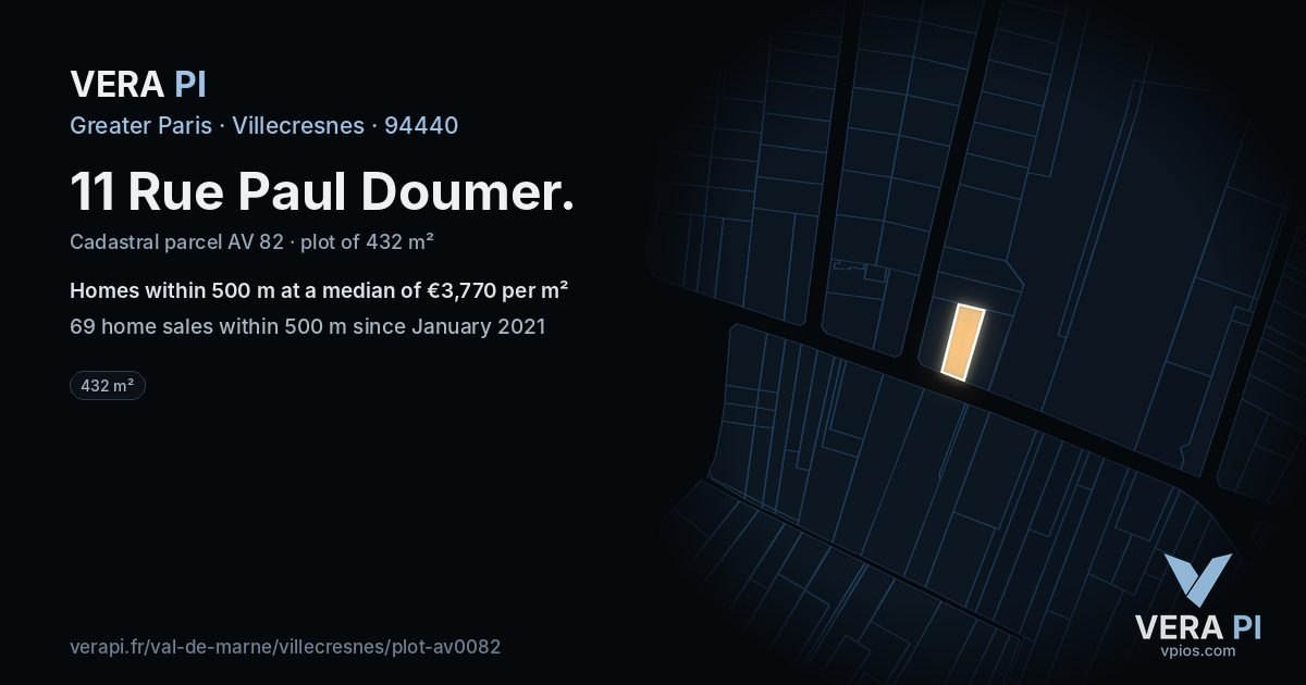 11 Rue Paul Doumer, Villecresnes at night – the plot lit, the parcels around coloured by the prices near them