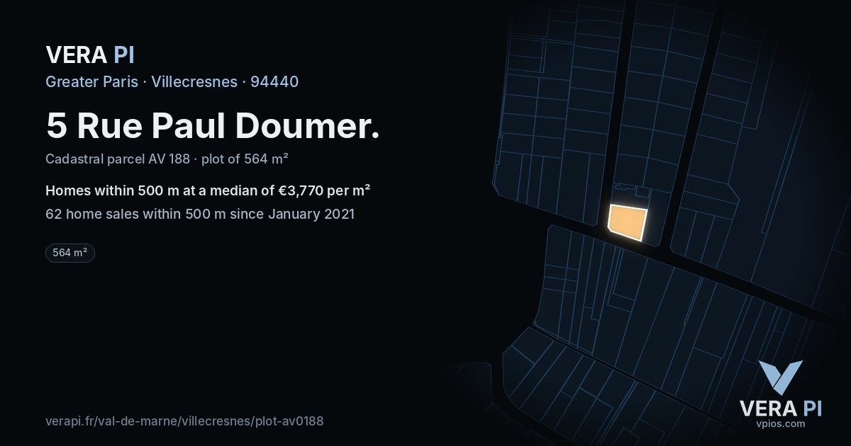 5 Rue Paul Doumer, Villecresnes at night – the plot lit, the parcels around coloured by the prices near them