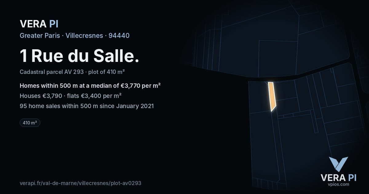 1 Rue du Salle, Villecresnes at night – the plot lit, the parcels around coloured by the prices near them