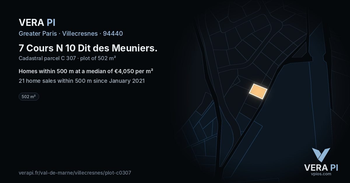 7 Cours N 10 Dit des Meuniers, Villecresnes at night – the plot lit, the parcels around coloured by the prices near them