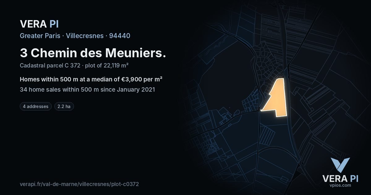 3 Chemin des Meuniers, Villecresnes at night – the plot lit, the parcels around coloured by the prices near them