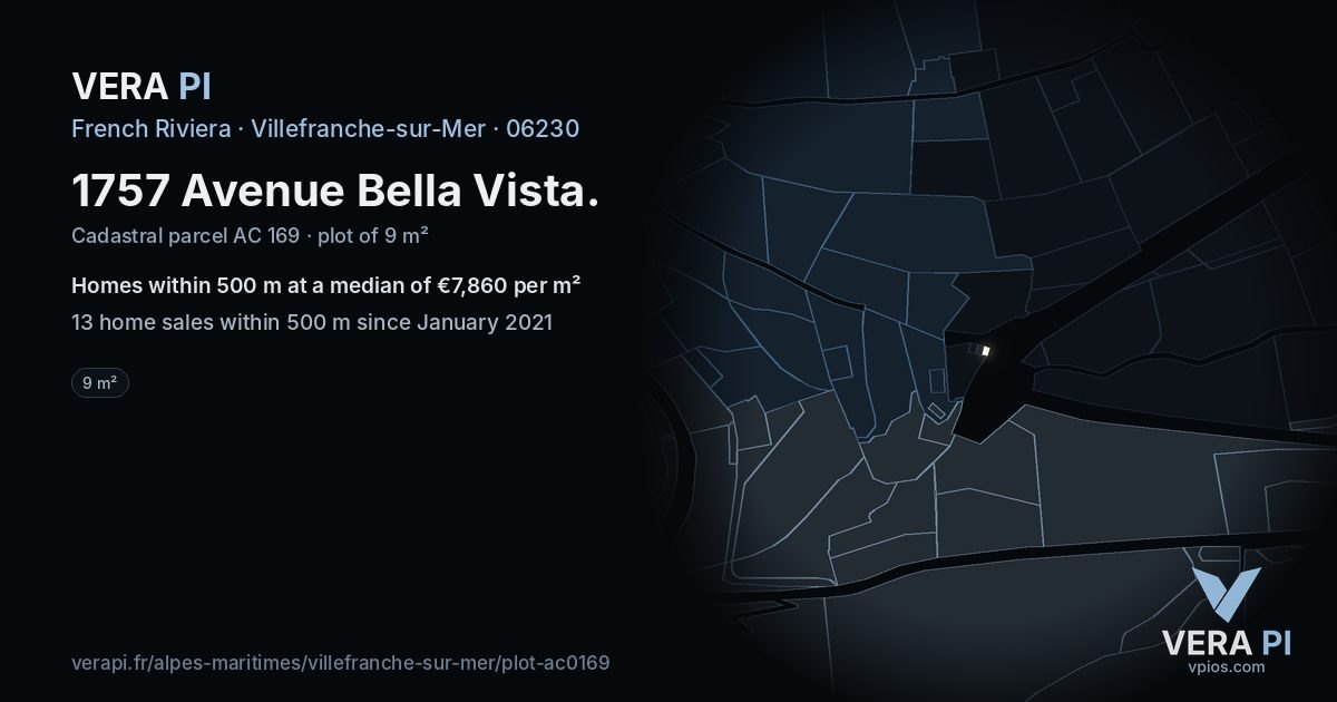 1757 Avenue Bella Vista, Villefranche-sur-Mer at night – the plot lit, the parcels around coloured by the prices near them