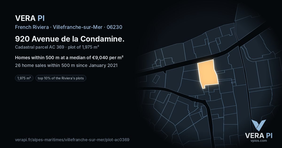 920 Avenue de la Condamine, Villefranche-sur-Mer at night – the plot lit, the parcels around coloured by the prices near them