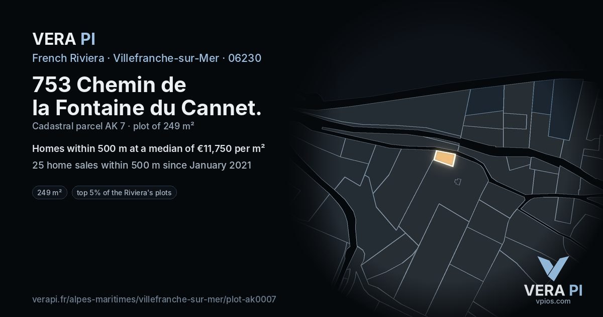 753 Chemin de la Fontaine du Cannet, Villefranche-sur-Mer at night – the plot lit, the parcels around coloured by the prices near them