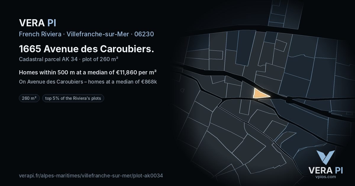 1665 Avenue des Caroubiers, Villefranche-sur-Mer at night – the plot lit, the parcels around coloured by the prices near them