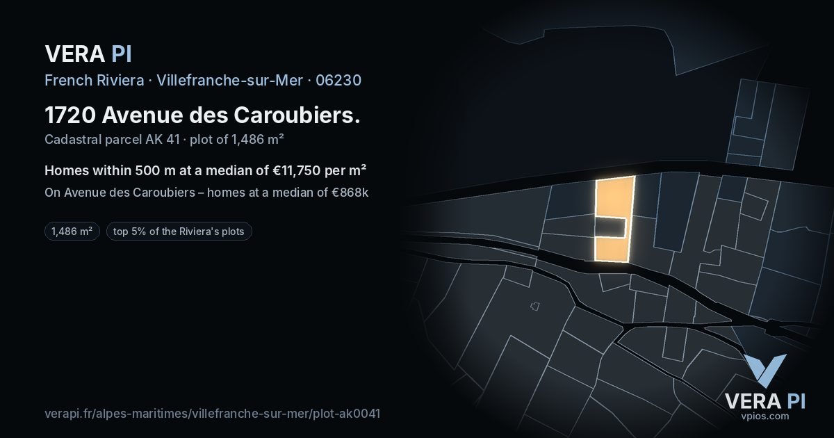 1720 Avenue des Caroubiers, Villefranche-sur-Mer at night – the plot lit, the parcels around coloured by the prices near them