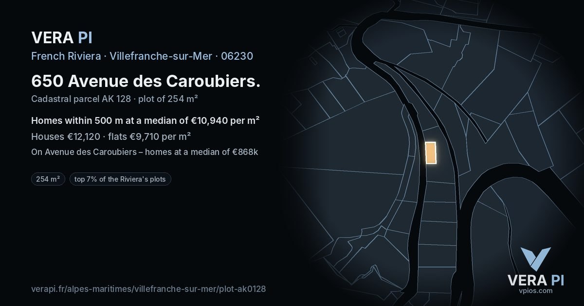650 Avenue des Caroubiers, Villefranche-sur-Mer at night – the plot lit, the parcels around coloured by the prices near them