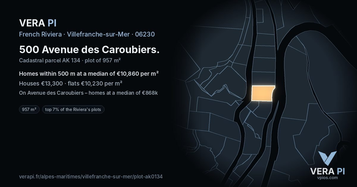 500 Avenue des Caroubiers, Villefranche-sur-Mer at night – the plot lit, the parcels around coloured by the prices near them