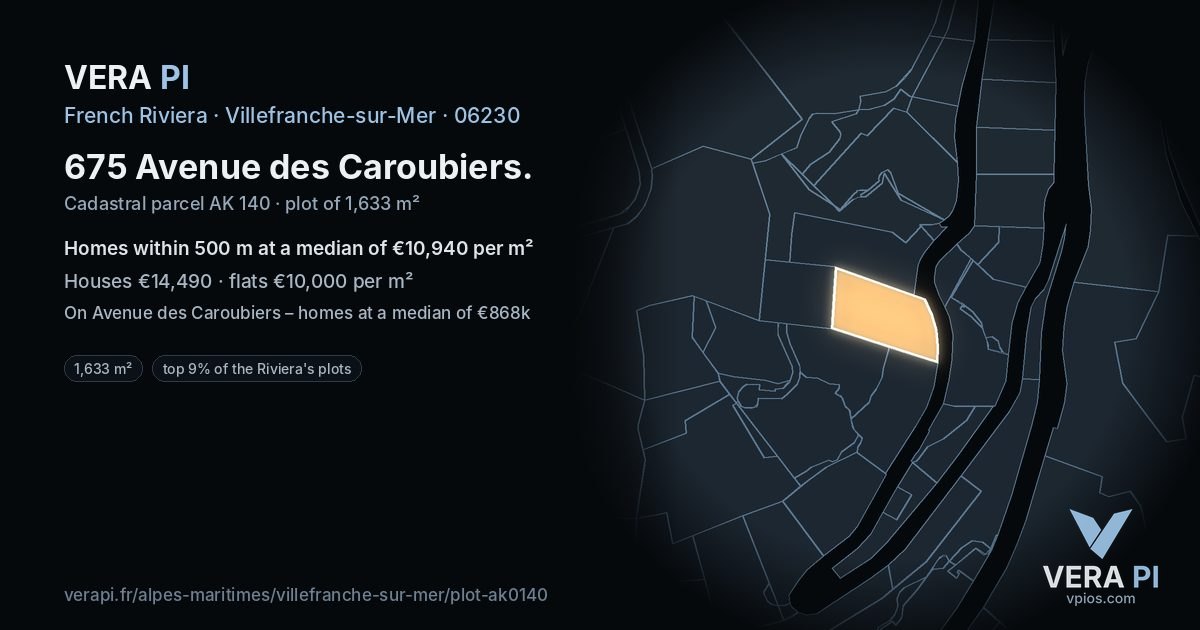 675 Avenue des Caroubiers, Villefranche-sur-Mer at night – the plot lit, the parcels around coloured by the prices near them