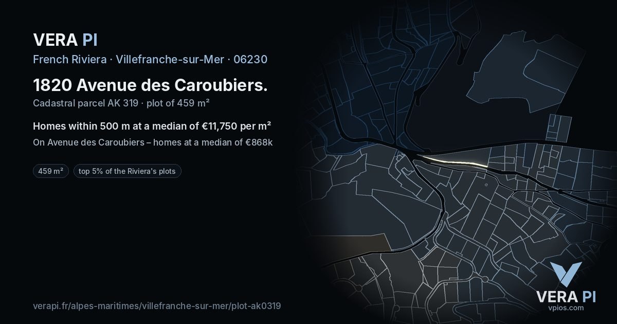 1820 Avenue des Caroubiers, Villefranche-sur-Mer at night – the plot lit, the parcels around coloured by the prices near them