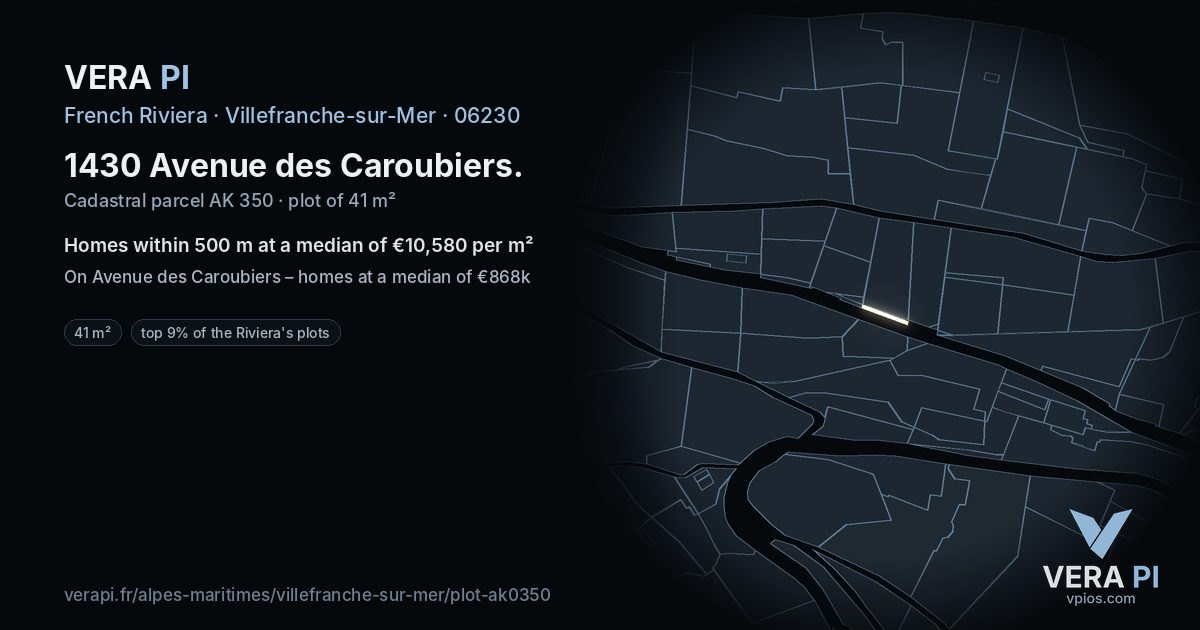1430 Avenue des Caroubiers, Villefranche-sur-Mer at night – the plot lit, the parcels around coloured by the prices near them
