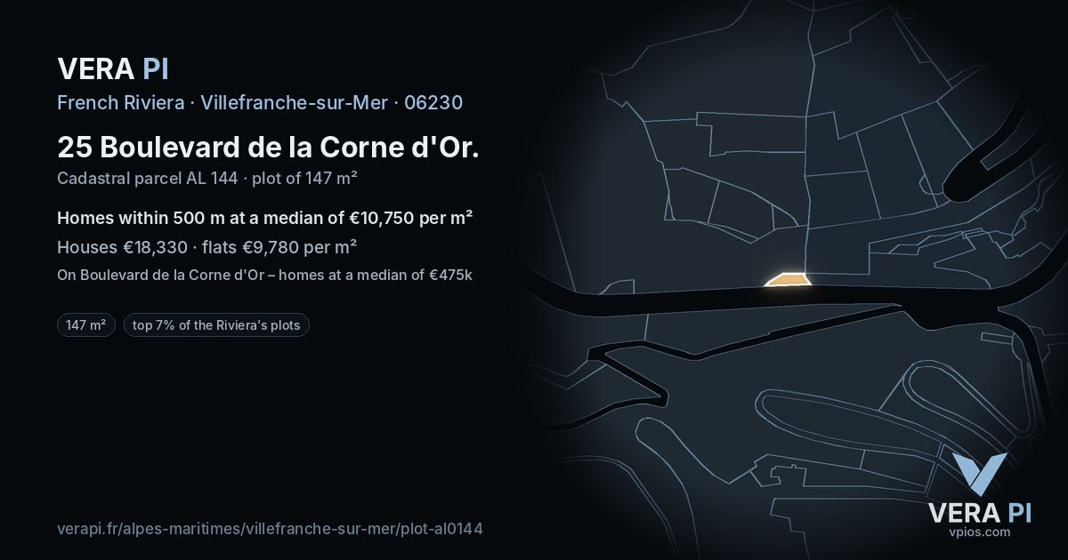 25 Boulevard de la Corne d'Or, Villefranche-sur-Mer at night – the plot lit, the parcels around coloured by the prices near them