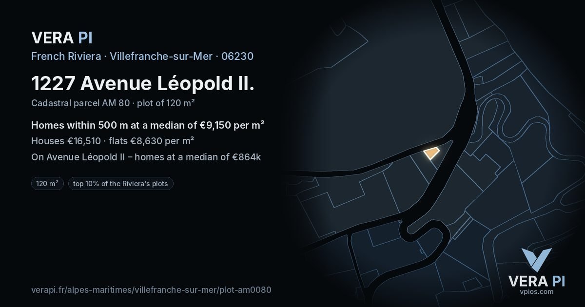 1227 Avenue Léopold II, Villefranche-sur-Mer at night – the plot lit, the parcels around coloured by the prices near them