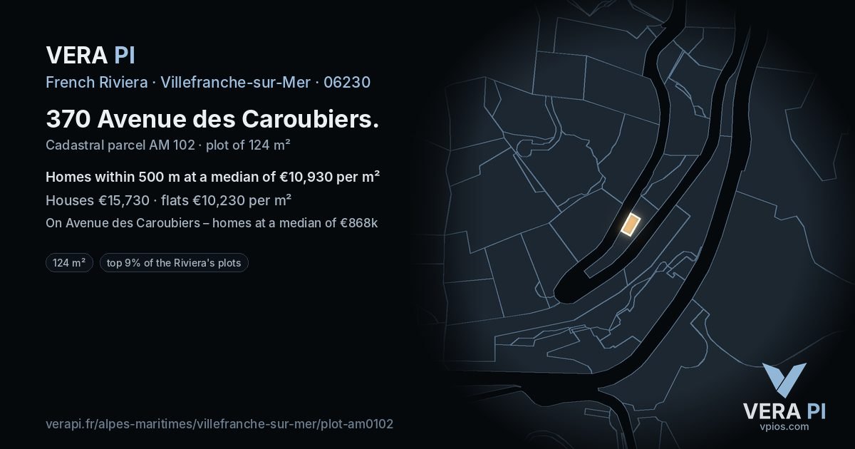 370 Avenue des Caroubiers, Villefranche-sur-Mer at night – the plot lit, the parcels around coloured by the prices near them