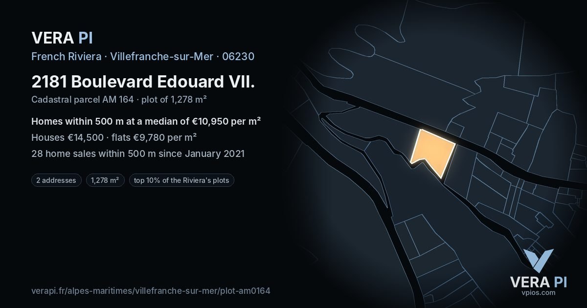 2181 Boulevard Edouard VII, Villefranche-sur-Mer at night – the plot lit, the parcels around coloured by the prices near them