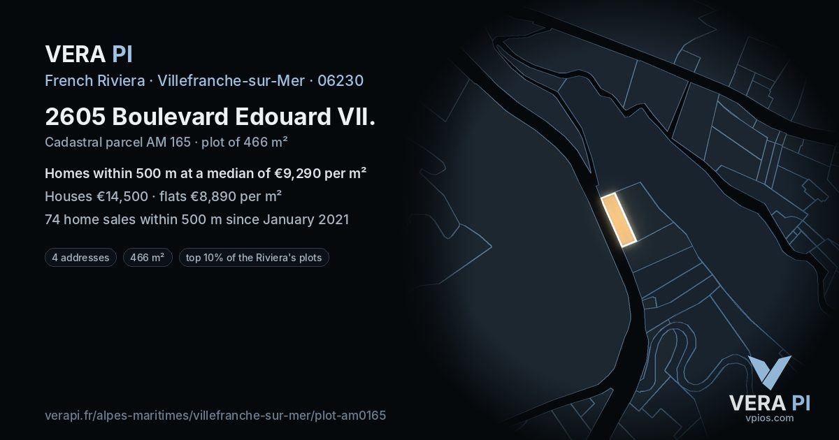 2605 Boulevard Edouard VII, Villefranche-sur-Mer at night – the plot lit, the parcels around coloured by the prices near them