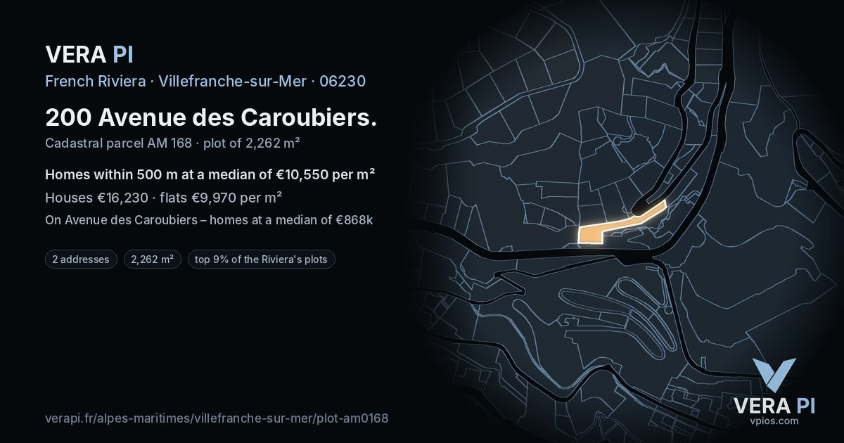 200 Avenue des Caroubiers, Villefranche-sur-Mer at night – the plot lit, the parcels around coloured by the prices near them