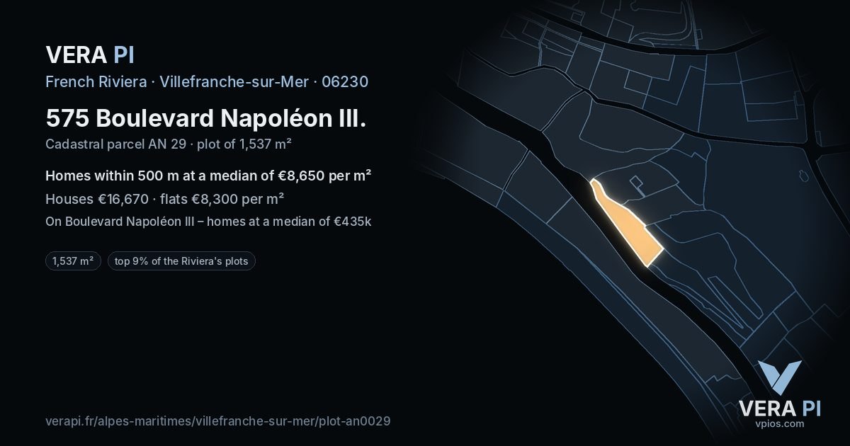 575 Boulevard Napoléon III, Villefranche-sur-Mer at night – the plot lit, the parcels around coloured by the prices near them