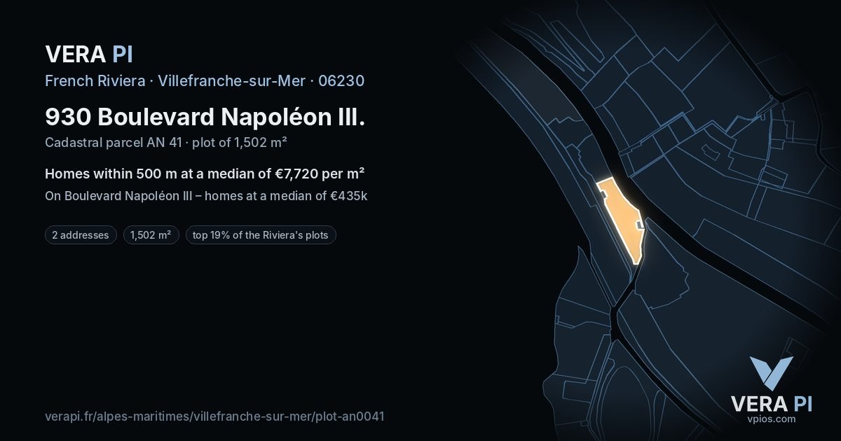 930 Boulevard Napoléon III, Villefranche-sur-Mer at night – the plot lit, the parcels around coloured by the prices near them