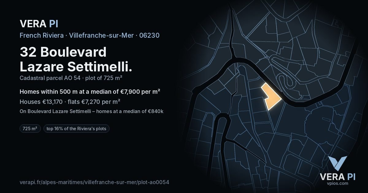 32 Boulevard Lazare Settimelli, Villefranche-sur-Mer at night – the plot lit, the parcels around coloured by the prices near them