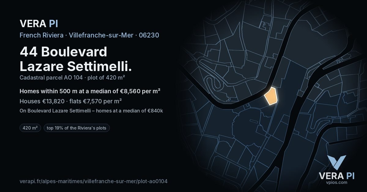 44 Boulevard Lazare Settimelli, Villefranche-sur-Mer at night – the plot lit, the parcels around coloured by the prices near them