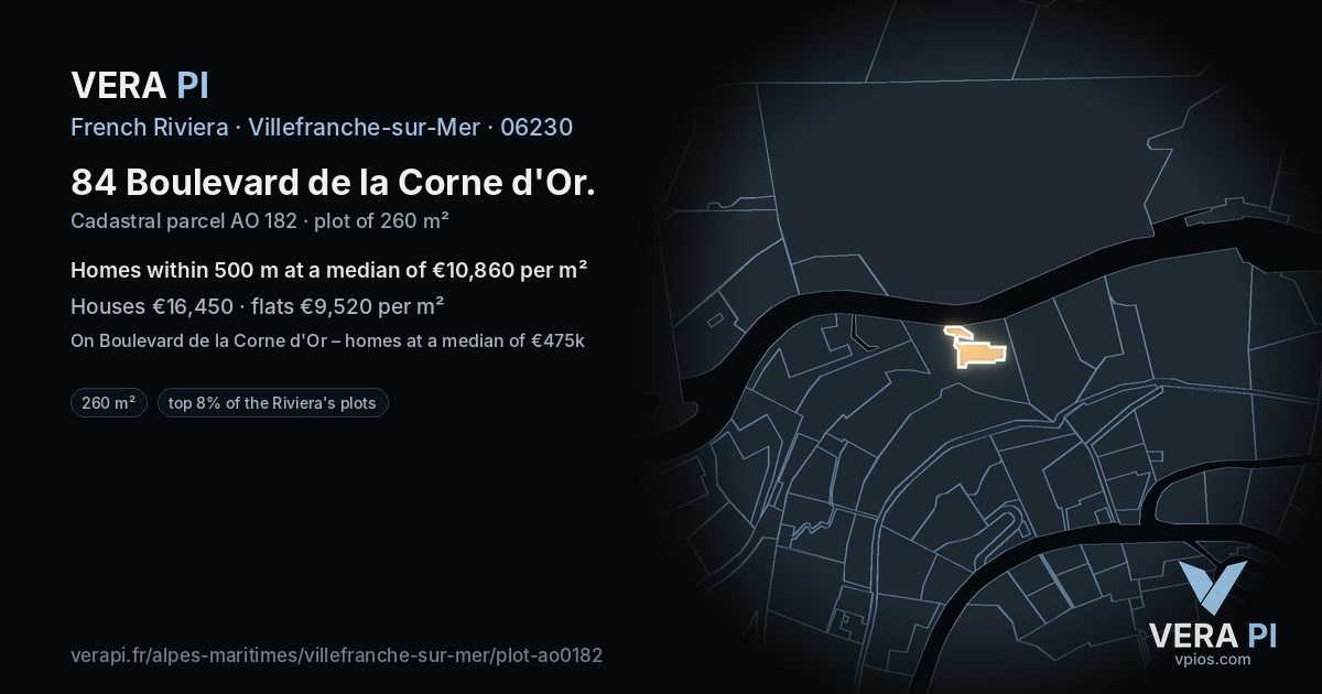 84 Boulevard de la Corne d'Or, Villefranche-sur-Mer at night – the plot lit, the parcels around coloured by the prices near them