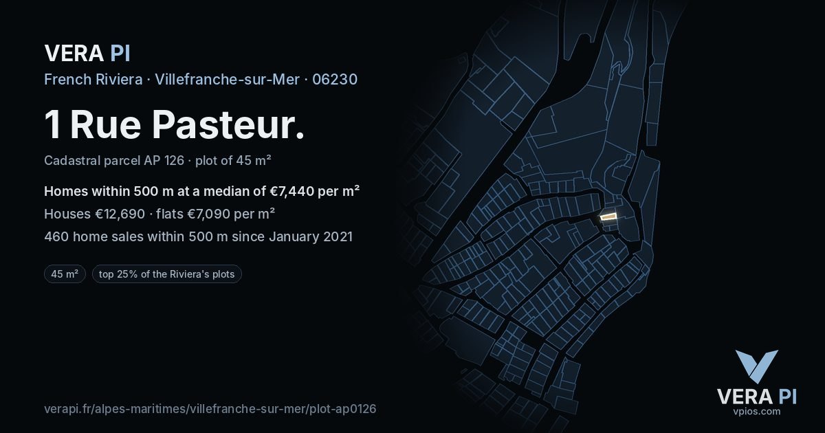 1 Rue Pasteur, Villefranche-sur-Mer at night – the plot lit, the parcels around coloured by the prices near them
