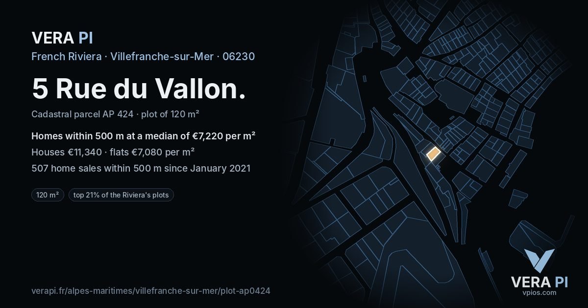 5 Rue du Vallon, Villefranche-sur-Mer at night – the plot lit, the parcels around coloured by the prices near them