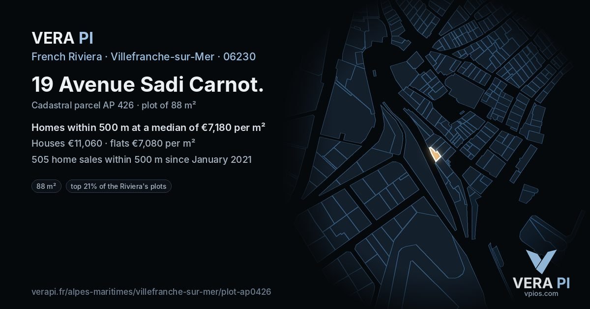 19 Avenue Sadi Carnot, Villefranche-sur-Mer at night – the plot lit, the parcels around coloured by the prices near them