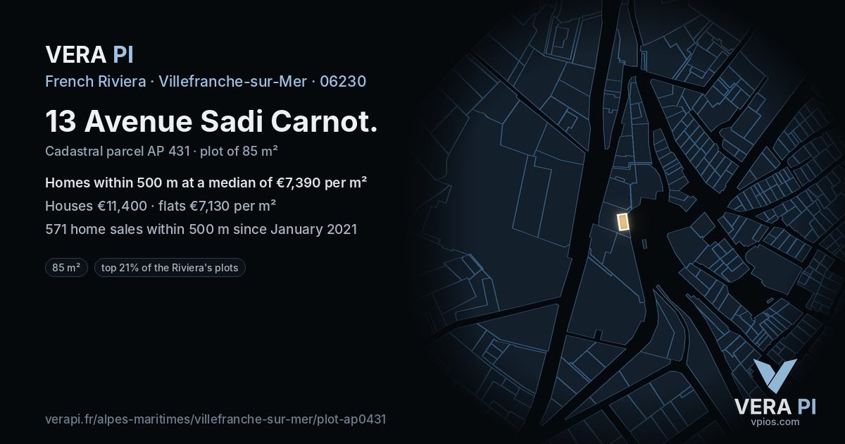 13 Avenue Sadi Carnot, Villefranche-sur-Mer at night – the plot lit, the parcels around coloured by the prices near them